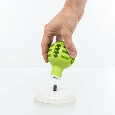 Trixie Licking Ball Pelota Rellenable Para Perros 5 Trixie Licking Ball Pelota Rellenable Para Perros - Imagen 5