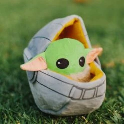 Disney Star Wars Baby Yoda En La Cuna Juguete Para Perros 5 Disney Star Wars Baby Yoda En La Cuna Juguete Para Perros -Trixie Tienda De Ventas 216712 texstar starwars babyyoda cradle hs 03 1
