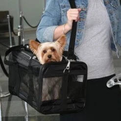 Transportin Homologado Para Cabina De Avión Sherpa® Original Deluxe 19 Transportin Homologado Para Cabina De Avión Sherpa® Original Deluxe -Trixie Tienda De Ventas sherpa originaldeluxe petcarrier hs 05 2